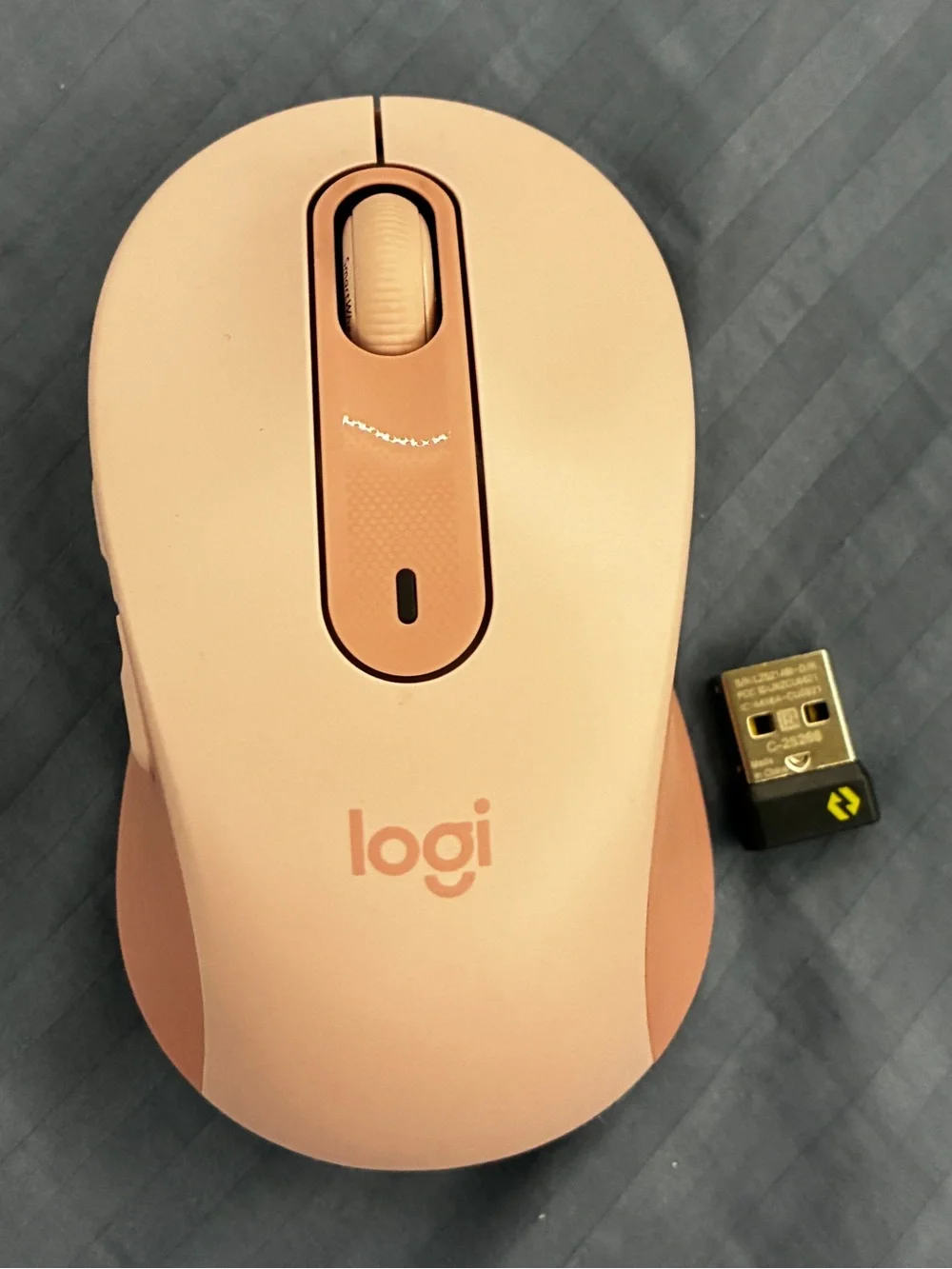 Logitech M650 Wireless USB/Bluetooth Mouse